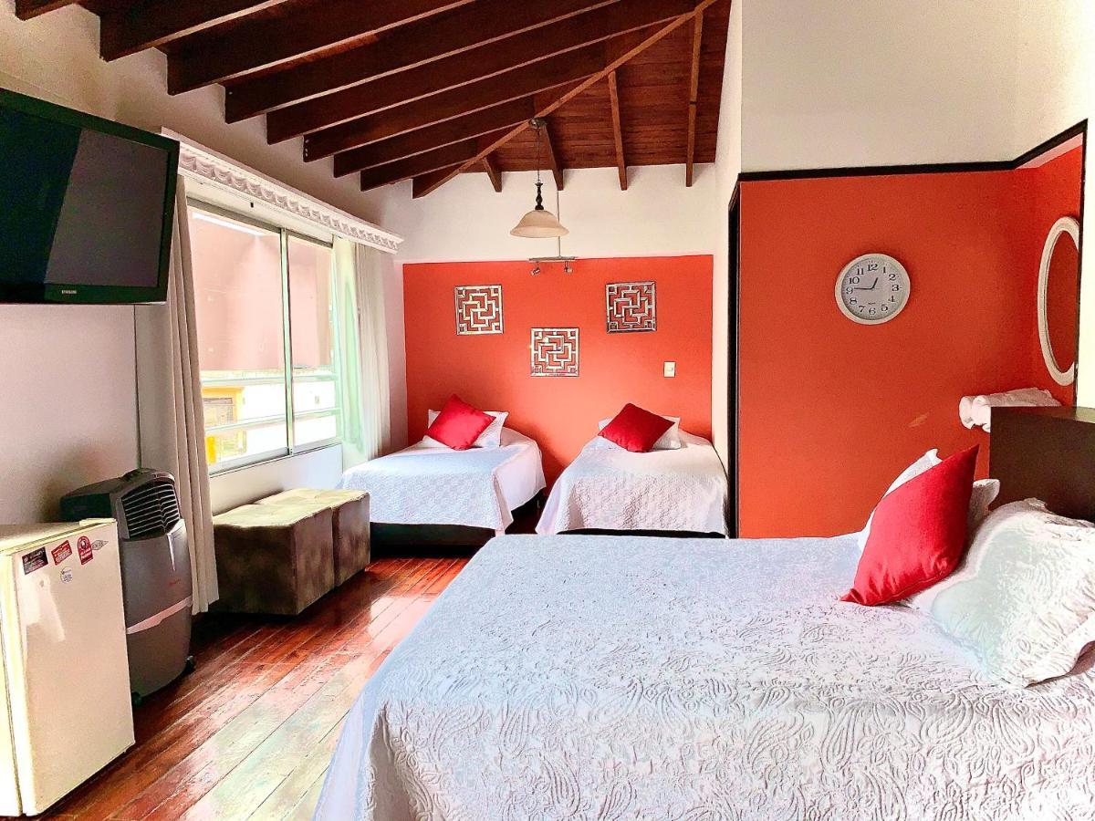 Hotel Lleras Premium #1 Medellin Ngoại thất bức ảnh