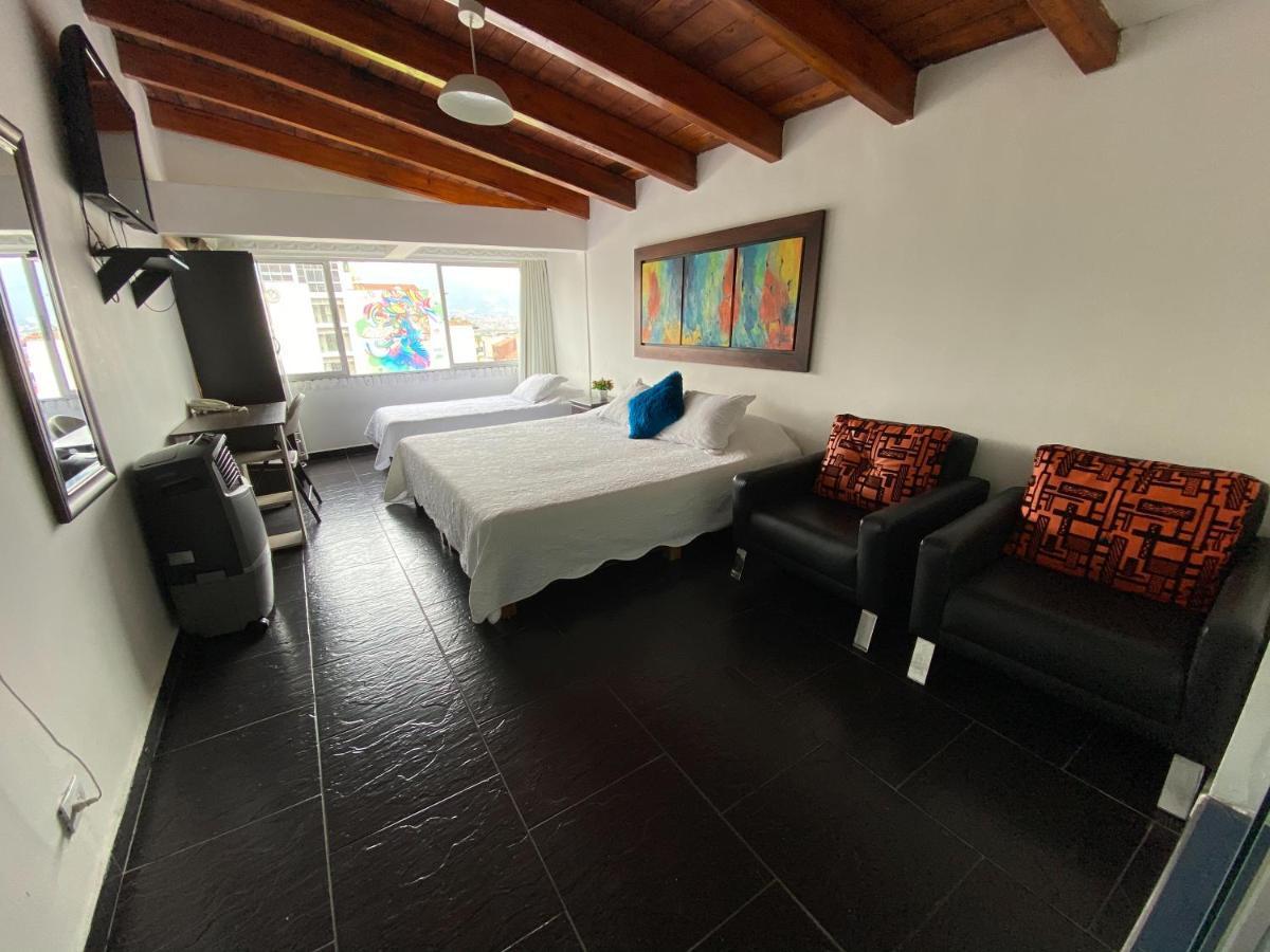 Hotel Lleras Premium #1 Medellin Ngoại thất bức ảnh