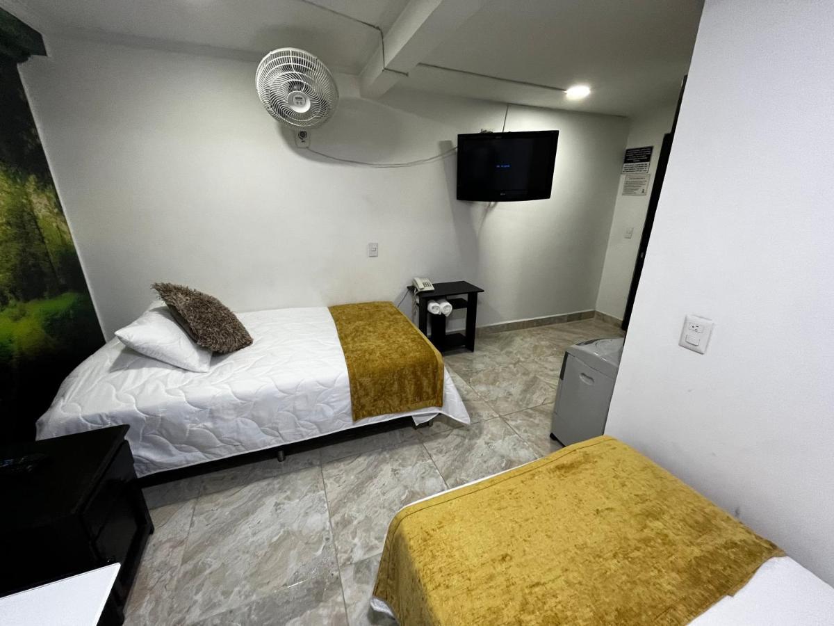 Hotel Lleras Premium #1 Medellin Ngoại thất bức ảnh