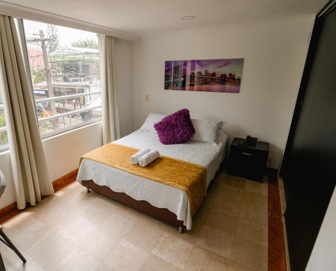 Hotel Lleras Premium #1 Medellin Ngoại thất bức ảnh