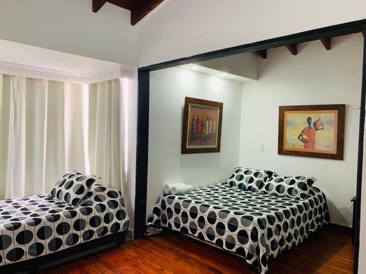 Hotel Lleras Premium #1 Medellin Ngoại thất bức ảnh