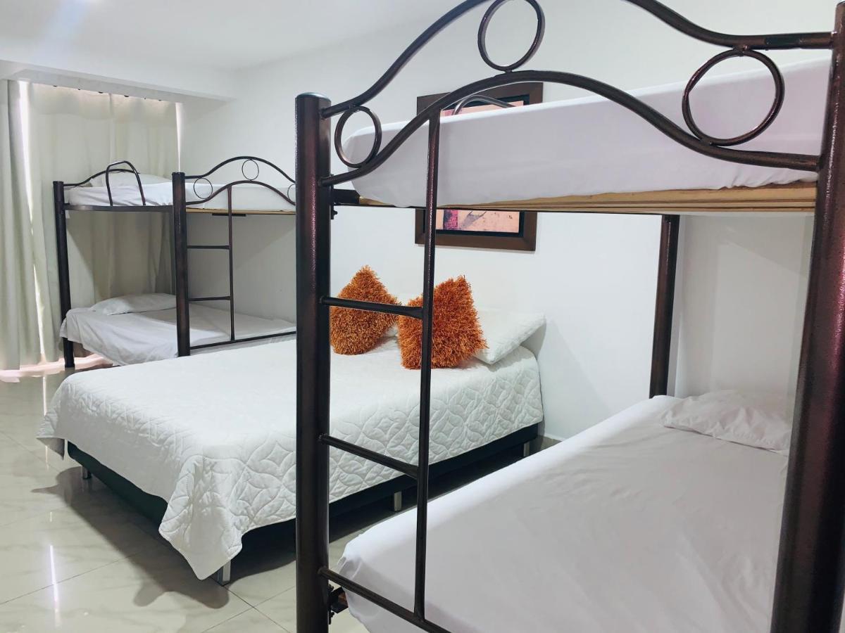 Hotel Lleras Premium #1 Medellin Ngoại thất bức ảnh
