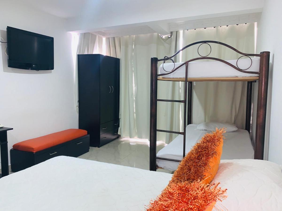 Hotel Lleras Premium #1 Medellin Ngoại thất bức ảnh